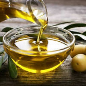 olio-d'oliva-pane